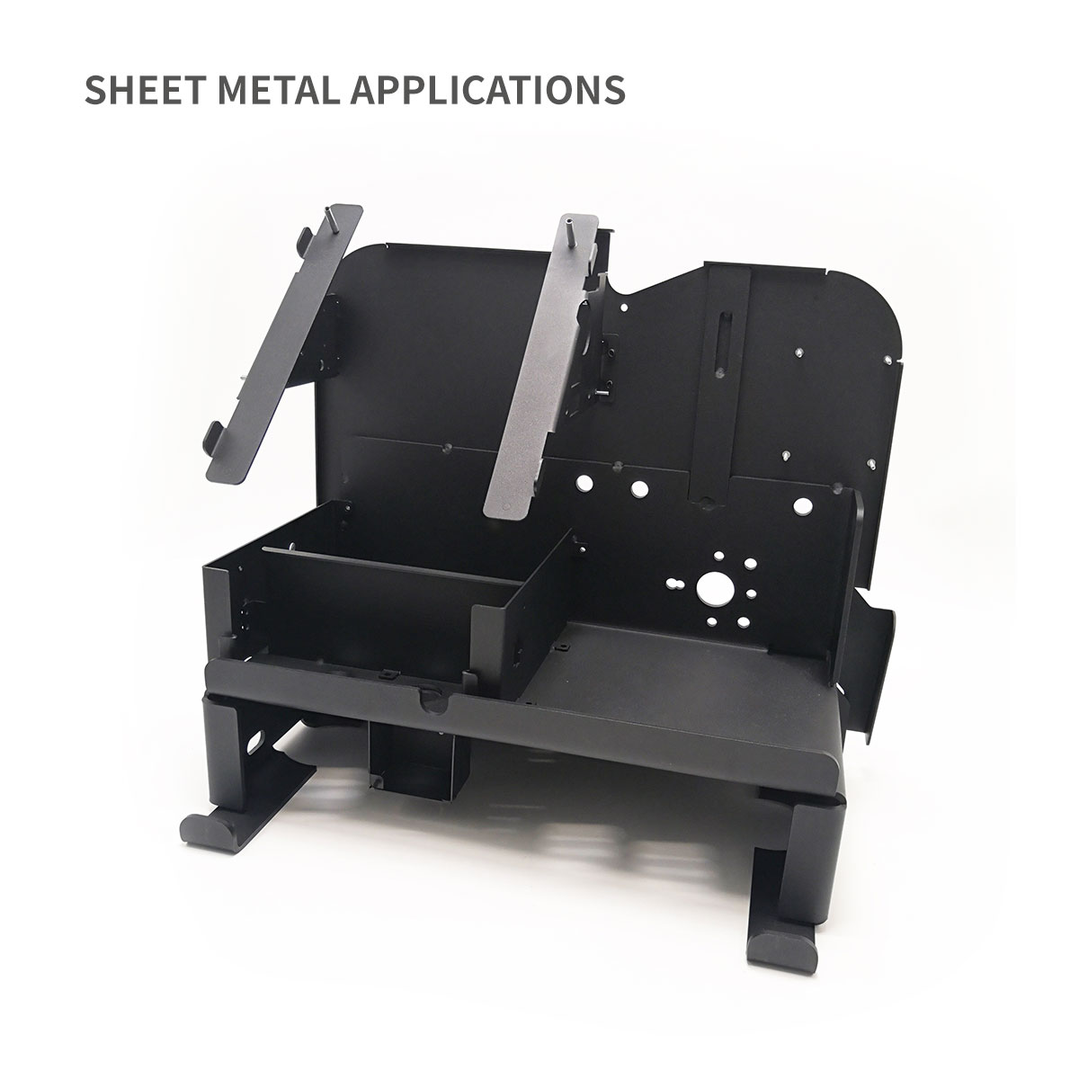 Сложное основание с множественной функцией для заземления металлического корпуса